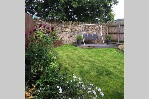Luxury House, Private Garden, Free Parking