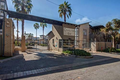 Upmarket Sandton Apartment