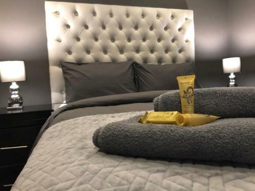 Apartamento 1611: The Franklin Luxury Suites