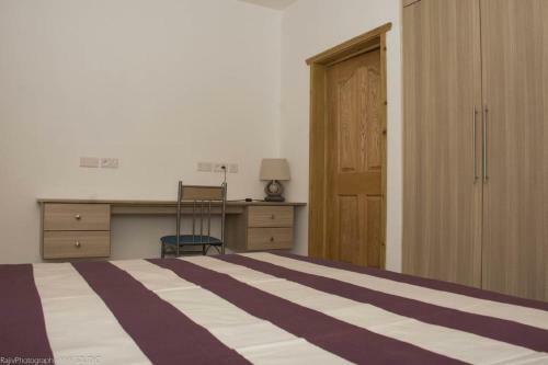 Hostal Apartments And Homes