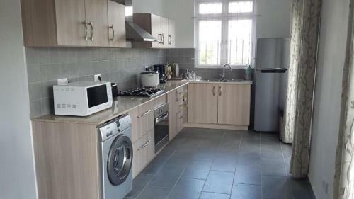 Hostal Apartments And Homes
