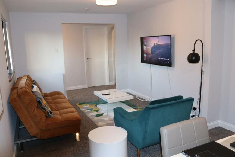 Sterling Apartment, Dartford 5