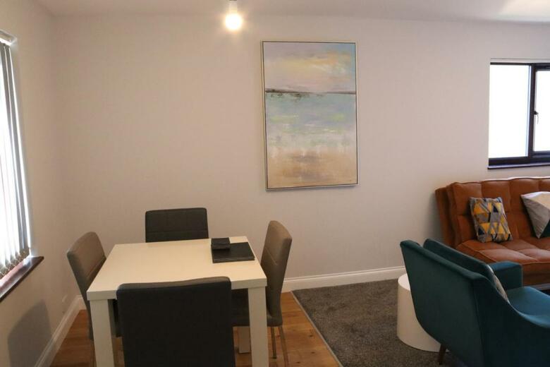 Sterling Apartment, Dartford 5