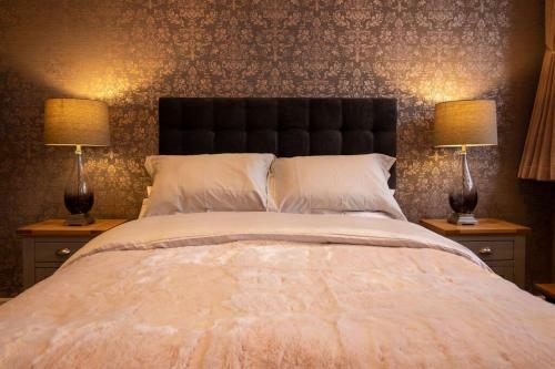Idyllic City Centre Apartment In Canterbury