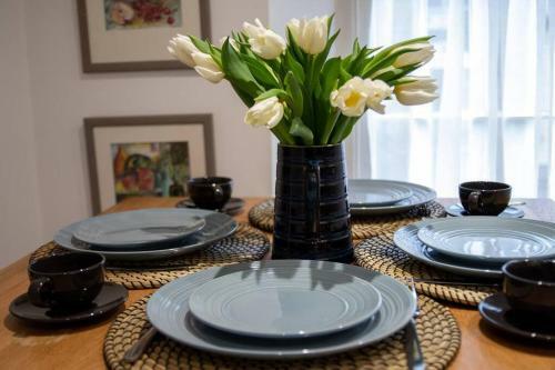 Idyllic City Centre Apartment In Canterbury