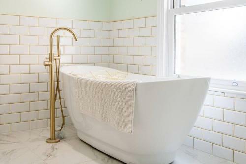 Suffolk Terrace Chic Living Perfect For Families