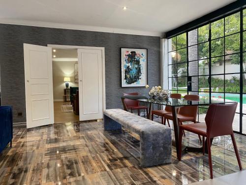 The Orca, Bryanston Entire 4 Bed House