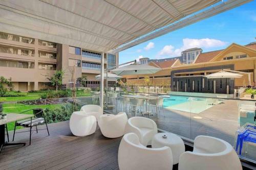 New Luxury Spacious Apartment