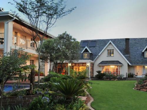 Hostal Gallo Manor Executive Bed & Breakfast
