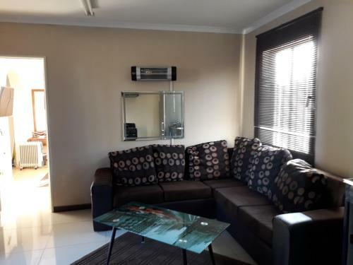 Robertsham (Halaal) Self Catering Cottages
