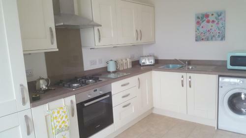 Olavat Cottage Detached Property With Parking