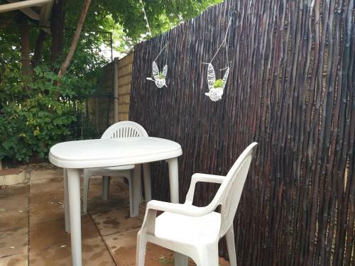 Hostal Burban Bliss