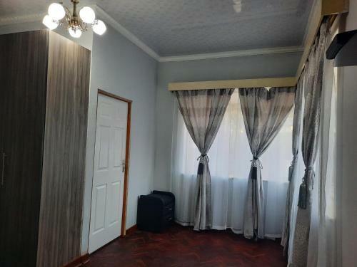 Hostal Thepenns Place