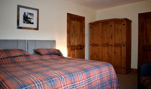 Lycia Rooms + Self Catering