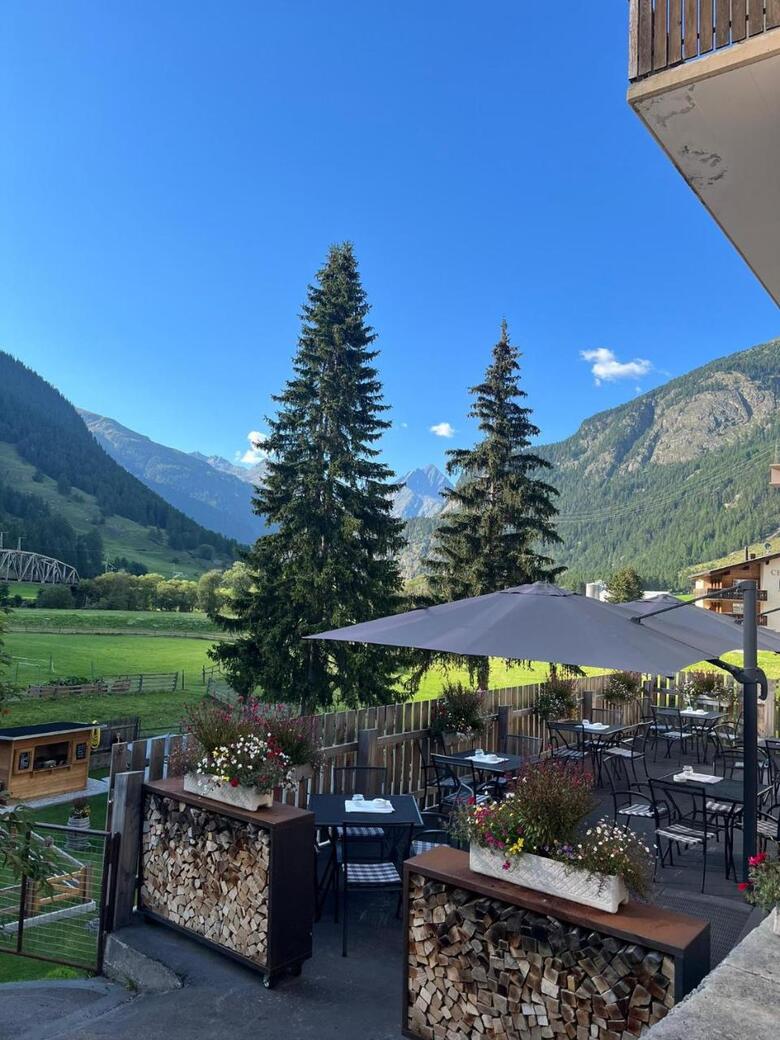 Hotel Crusch Alba