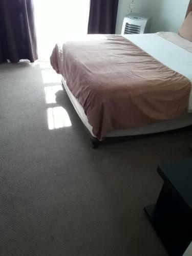Hostal Zen Self Catering Accommodation In Prestwick, Jackal Creek Golf Estate