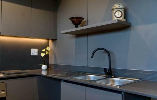 Apartamento Misizulu Kazwelithini Properties