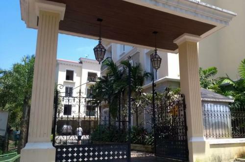 2bhk Beach Groove Apartments