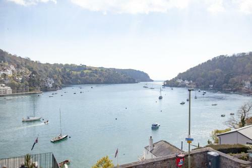 Apartment 3, The Manor House, Dartmouth