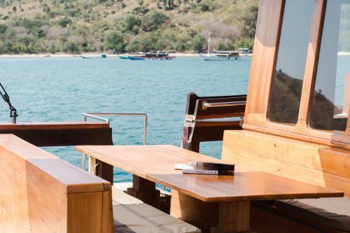 Plataran Phinisi Malayeka, A Luxury Private Cruise
