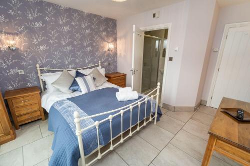 Bridge House Apartment 1