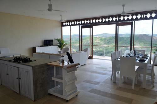 Villa Atas Pelangi