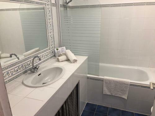 Hotel Le Mas D'h�l�ne