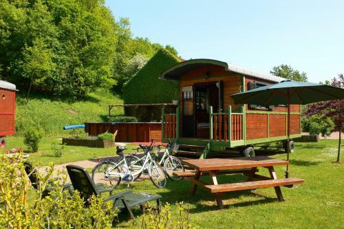 Hostal Les Roulottes De Maufront