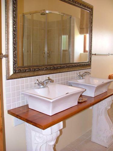 Hostal Angler And Antelope Guesthouse