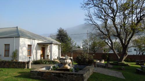 Hostal Angler And Antelope Guesthouse