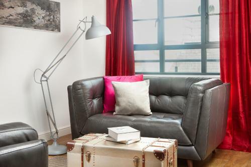 Apartamento Swanky Suites On The Marina