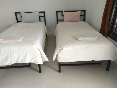 Hotel Oyo 90618 Hanania House Syariah