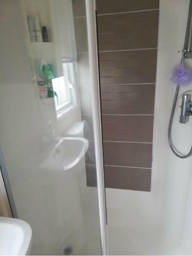 M58 2 Bedroom, 6 Berth Caravan
