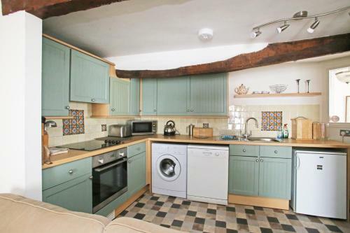 Churchgate Apartment