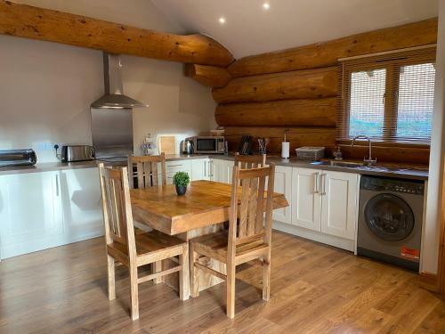 Lodge Ewes Water Log Cabins