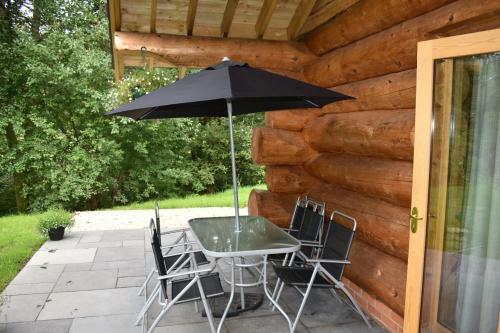 Lodge Ewes Water Log Cabins