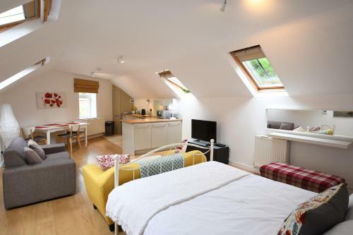 The Coach House Studio Apartment