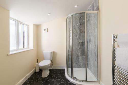 Leamington Spa Town House 2-bed, 2 Bath