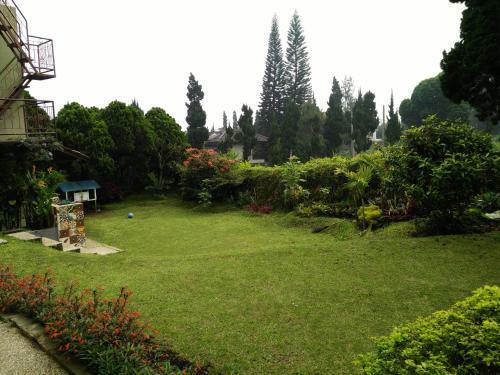 Villa Bougenvile Lembang Asri