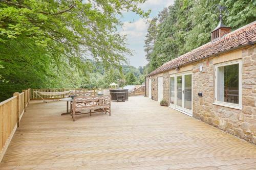 Host & Stay - Kingfisher Cottage