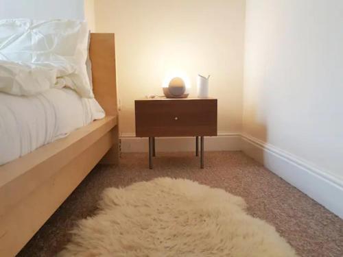 Apartamento Spacious 2 Bed Airbnb (Entire House!)