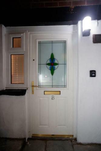 Carter House Apartments.....6 Beds In 3 Bedrooms