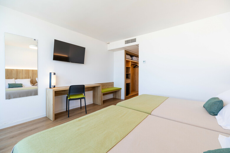 Hotel Ohtels Carabela