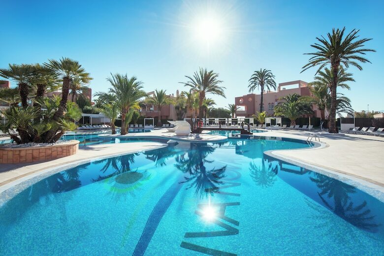 Oliva Nova Golf Beach & Golf Hotel