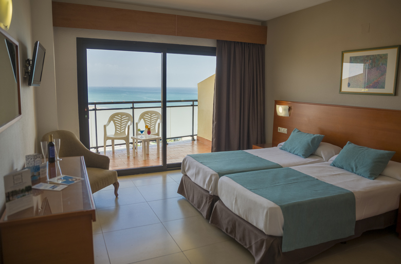 Hotel Puente Real