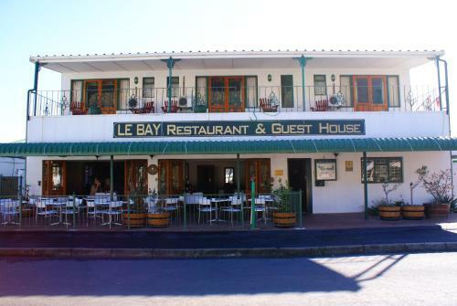 Hostal Le Bay Lodge