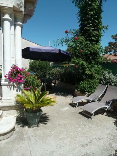 Hostal Chambres D'h�tes L'insulaire