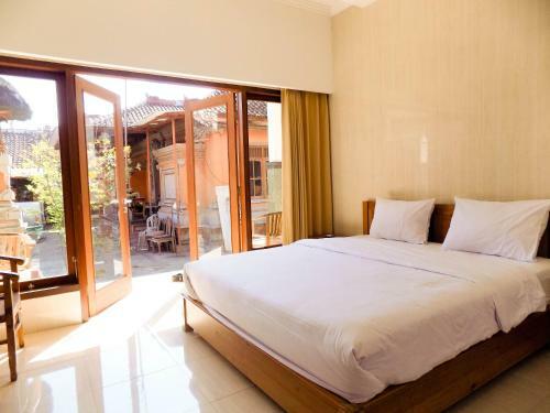 Hotel Guna Graha Kuta