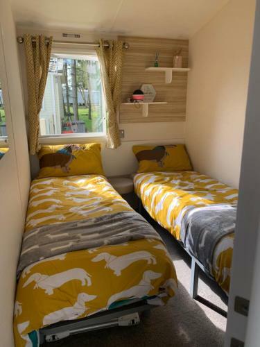 Holiday Home Breaks At Tattershall Lakes