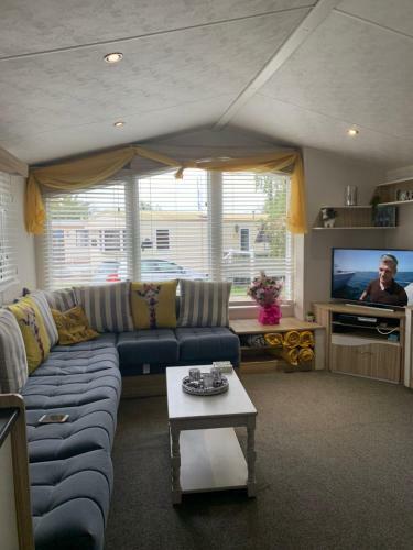Holiday Home Breaks At Tattershall Lakes